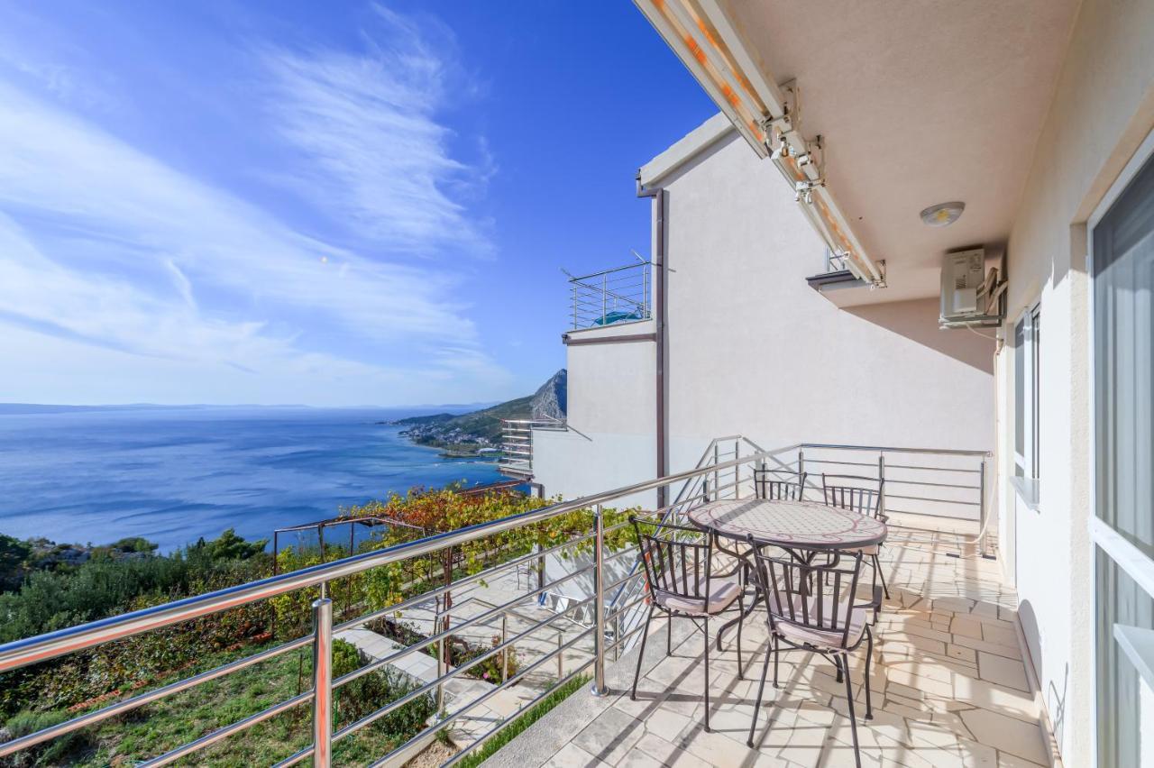 Pikolo Apartments Omis Tice Екстер'єр фото